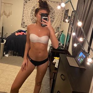 Bikini top size xs
